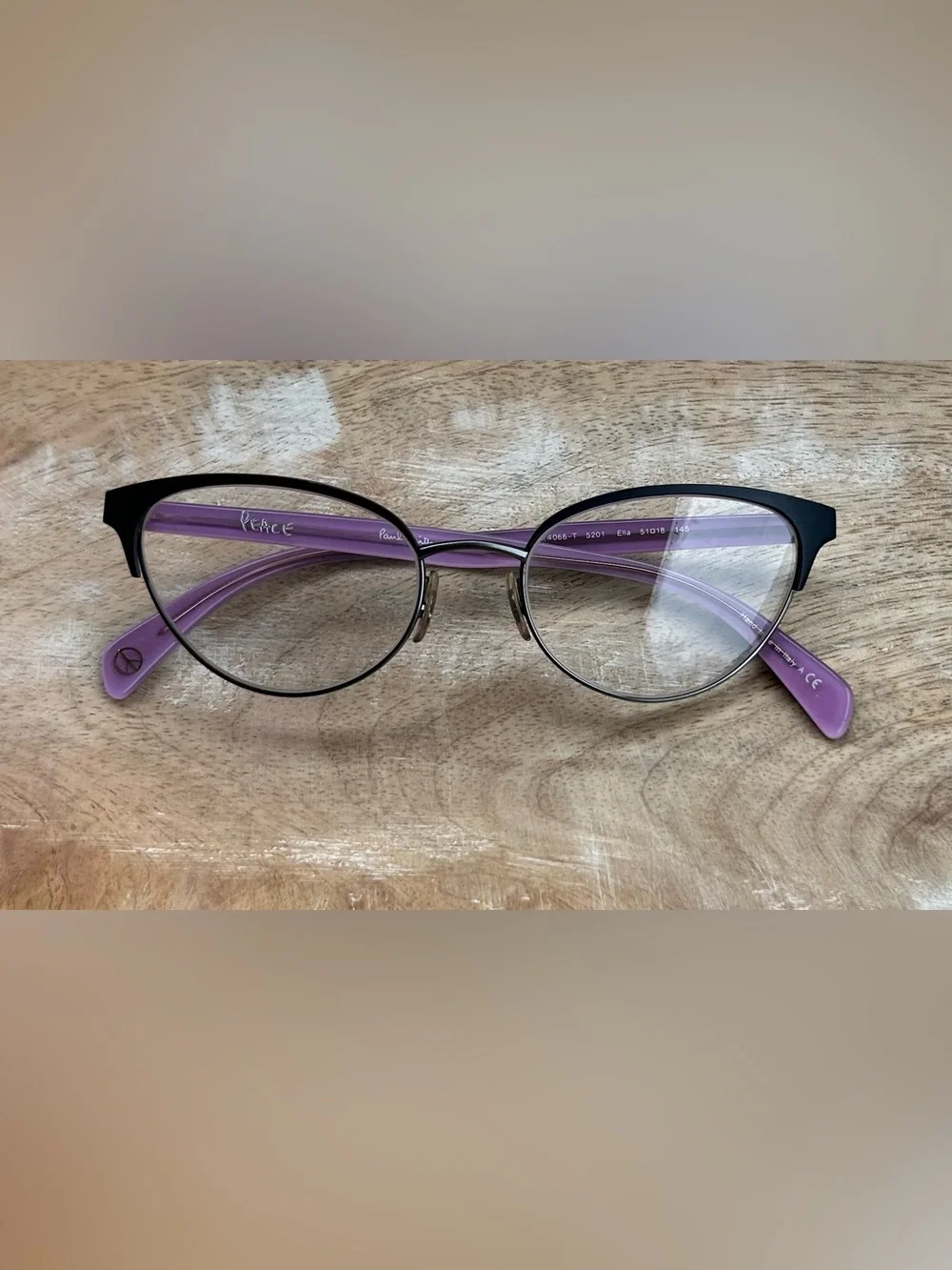 NWOT Paul Smith Peace Cateye 1.75 Readers with Purple Temples and Black Rim